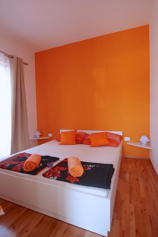 Solaria Apartments Пореч Екстер'єр фото